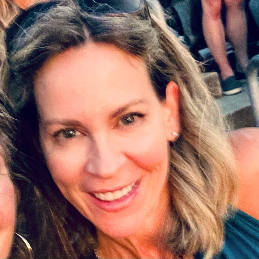 Meet your Posher, Lisa